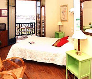 Agur Deneri 3*